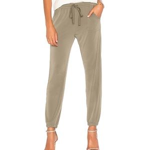 BCBG Pocket Jogger
